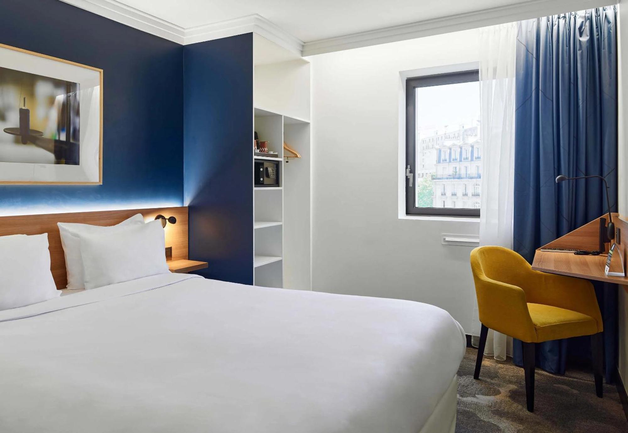 B&B Hotel Paris 17 Batignolles Exterior photo